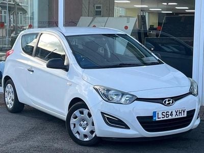 Used Hyundai i20 Classic 2014 White Hatchback