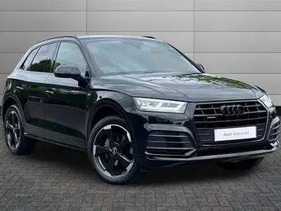 Used Audi Q5 Design 204 HP (150 kW) 2020 Mythos black SUV