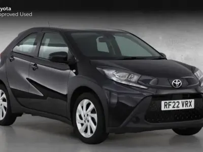 Used Toyota Aygo X PURE 72 HP (52 kW) 2022 Black SUV