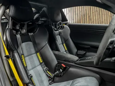 Usado Porsche 718 Cayman 2024 Prateado Coupé