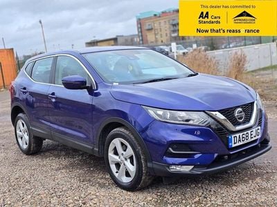 Used Nissan Qashqai Acenta Premium 115 HP (84 kW) 2019 Blue SUV