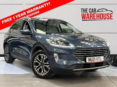 Käytetty Ford Kuga Titanium 190 HP (139 kW) 2021 Sininen Katumaasturi