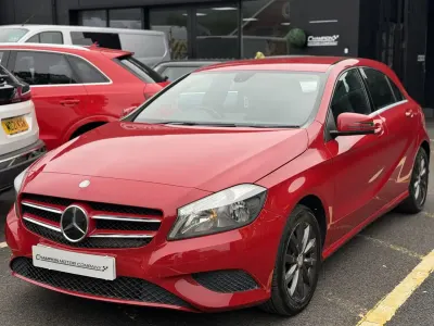 Used Mercedes A180 SE 109 HP (80 kW) 2015 Red Hatchback