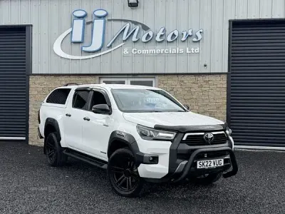 Used Toyota HiLux 204 HP (150 kW) 2022 White Pickup