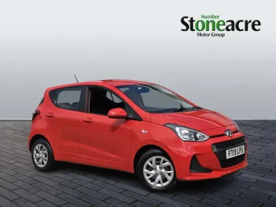 Używany Hyundai i10 SE 66 KM (48 kW) 2019 Czerwony Hatchback