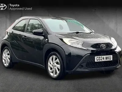 Used Toyota Aygo X PURE 72 HP (52 kW) 2024 Black SUV
