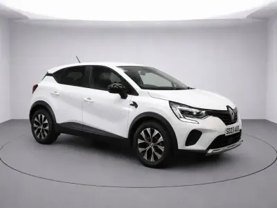 Used Renault Captur Evolution 90 HP (66 kW) 2023 White SUV