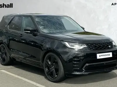Used Land Rover Discovery SE Dynamic 300 HP (220 kW) 2023 Black SUV
