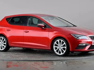 Usado Seat Leon FR Sport 150 HP (110 kW) 2018 Vermelho Citadino