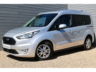 Used Ford Tourneo