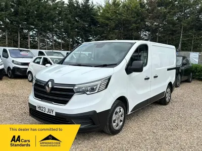 Used Renault Trafic Business 2023 White MPV