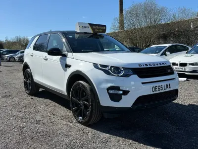 Used Land Rover Discovery Sport HSE Luxury 180 HP (132 kW) 2015 White SUV