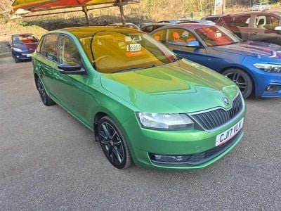 Usado Skoda Rapid Sport 110 HP (80 kW) 2017 Verde Citadino