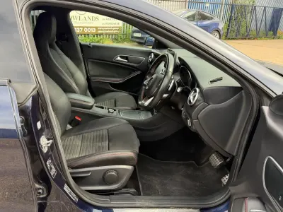 Used Mercedes CLA220 AMG line 2018 Blue Sedan