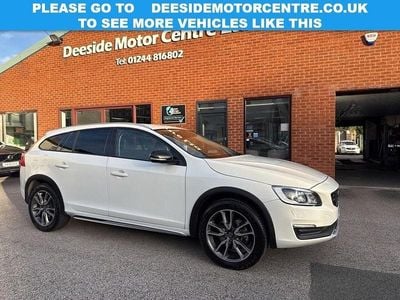 White Used 2017 Volvo V60 CC Estate | £13,997 (Fair price)