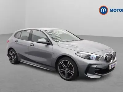 Usado BMW 116 M Sport 116 CV (85 kW) 2023 Gris Utilitario