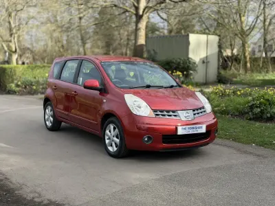 Begagnad Nissan Note Acenta 2008 Röd Halvkombi