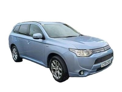 Used Mitsubishi Outlander P-HEV 200 HP (147 kW) 2015 Blue SUV