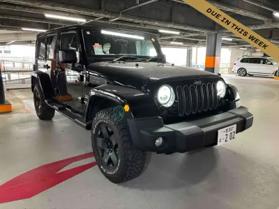 Begagnad Jeep Wrangler Sahara 280 HK (205 kW) 2012 Svart SUV
