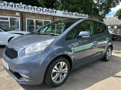 Used Kia Venga 125 HP (91 kW) 2018 Blue Hatchback