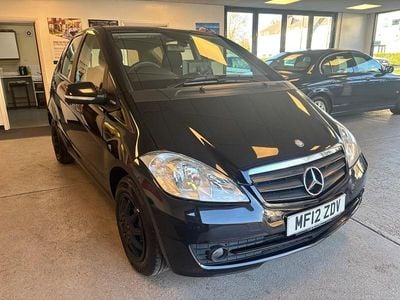 Used Mercedes A160 Classic 95 HP (69 kW) 2012 Black Hatchback