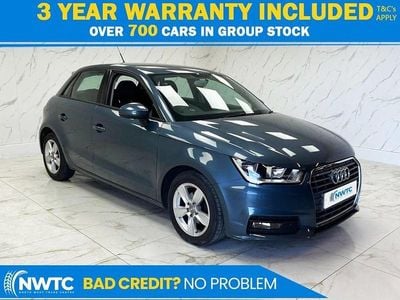 Used Audi A1 Sportback Design 95 HP (69 kW) 2016 Blue Hatchback