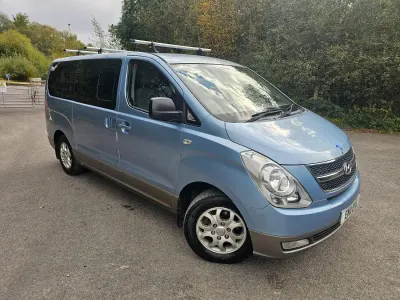 Used Hyundai I800 Style 168 HP (123 kW) 2011 Blue MPV