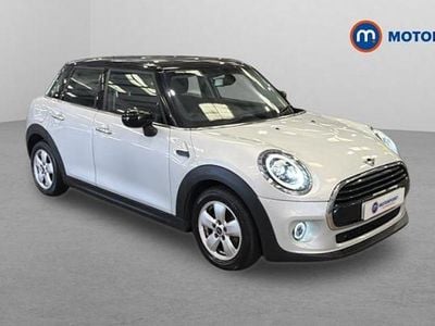 Used Mini Cooper Classic 136 HP (100 kW) 2019 Silver Hatchback