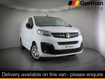 Used Vauxhall Vivaro S 145 HP (106 kW) 2023 White MPV