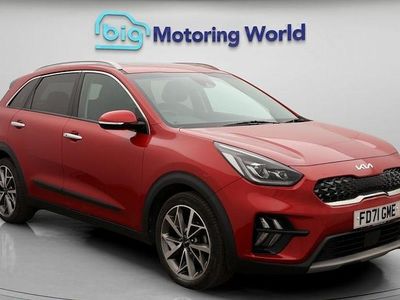 Used Kia Niro 141 HP (103 kW) 2022 Red SUV