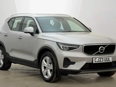 Used Volvo XC40 Core 161 HP (118 kW) 2024 SUV