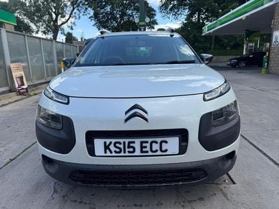 White Used 2015 Citroën C4 Cactus Feel Hatchback | £3,995 (Fair price)