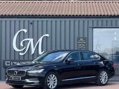 Usado Volvo S90 Inscription 235 HP (172 kW) 2017 Preto Sedan