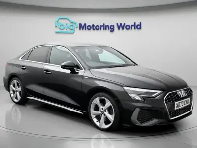 Begagnad Audi A3 S-Line 2021 Svart Sedan