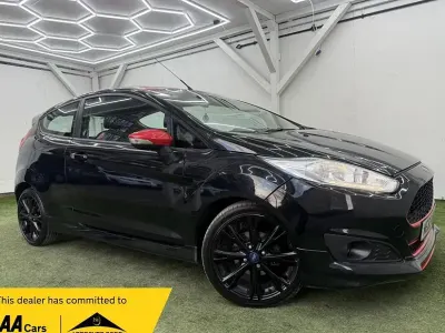 Used Ford Fiesta Zetec 140 HP (102 kW) 2015 Black Hatchback