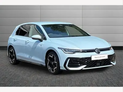 Used VW Golf VIII R-line 150 HP (110 kW) 2025 Blue Hatchback