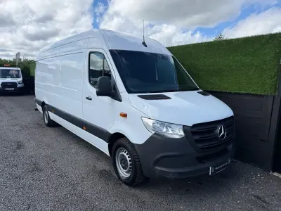 Used Mercedes Sprinter 143 HP (105 kW) 2020 White Van