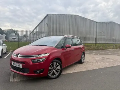 Used Citroën Grand C4 Picasso Exclusive 115 HP (84 kW) 2015 Red MPV