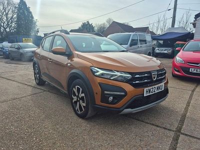 Used Dacia Sandero Prestige 90 HP (66 kW) 2022 Orange Hatchback