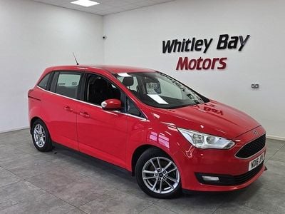 Used Ford Grand C-Max Zetec 120 HP (88 kW) 2016 Red MPV