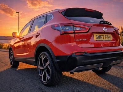 Used Nissan Qashqai Tekna 130 HP (95 kW) 2017 Red SUV