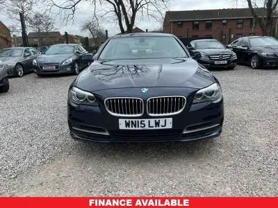 Begagnad BMW 520 Comfort Edition 190 HK (139 kW) 2015 Blå Sedan