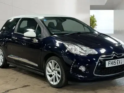 Used Citroën DS3 PureTech 110 HP (80 kW) 2015 Blue Hatchback