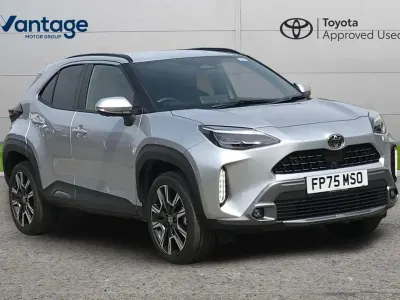 Used Toyota Yaris Cross 128 HP (94 kW) 2025 Silver SUV