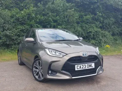 Used Toyota Yaris 116 HP (85 kW) 2023 Bronze Hatchback