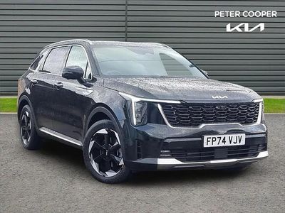 Black Used 2025 Kia Sorento SUV | £44,994 (A bit pricey)
