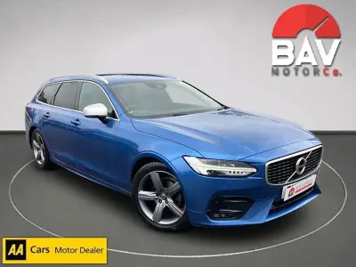 Used Volvo V90 R-Design 2019 Blue Estate