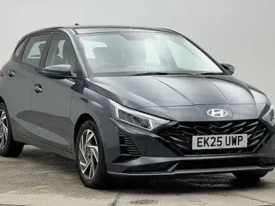 Used Hyundai i20 Advanced 101 HP (74 kW) 2025 Grey Hatchback