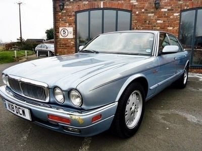 Used Jaguar XJ 216 HP (158 kW) 1996 Sedan
