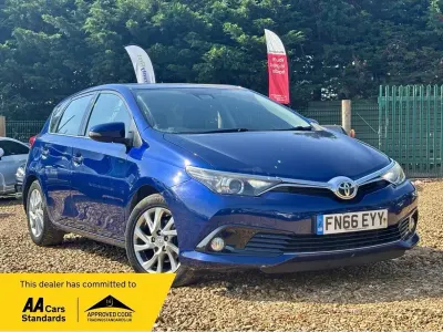 Used Toyota Auris